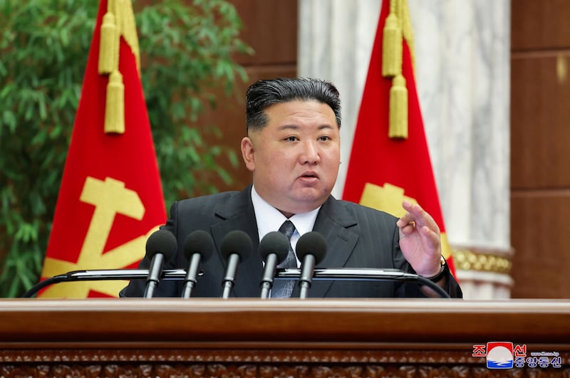 발언하고 있는 김정은 국무위원장