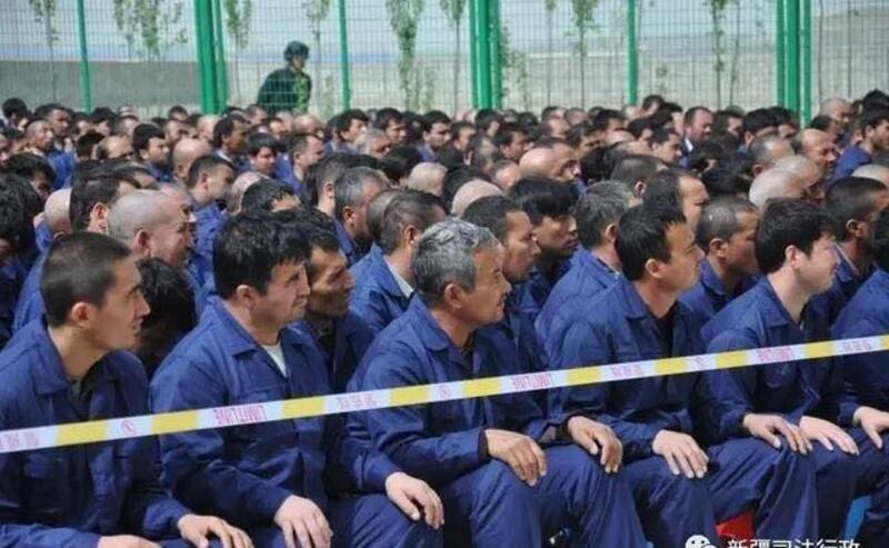 中国新疆的一处“再教育营” (新疆司法行政微博)