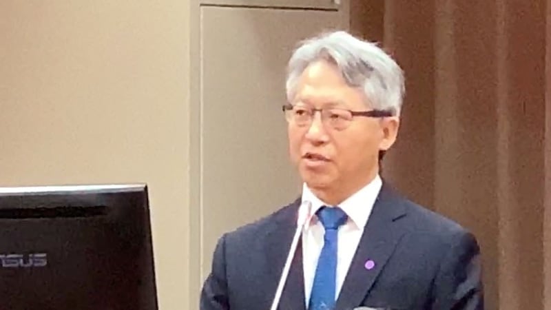 中研院院长廖俊智9日在立法院备询关于快筛新冠肺谈研发成果。(记者夏小华摄)